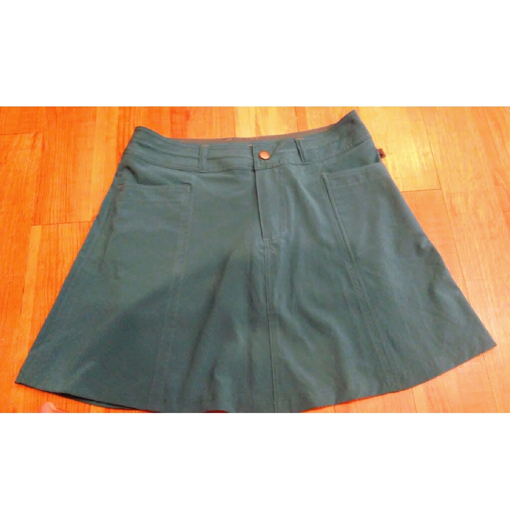 L.L. Bean Skort .